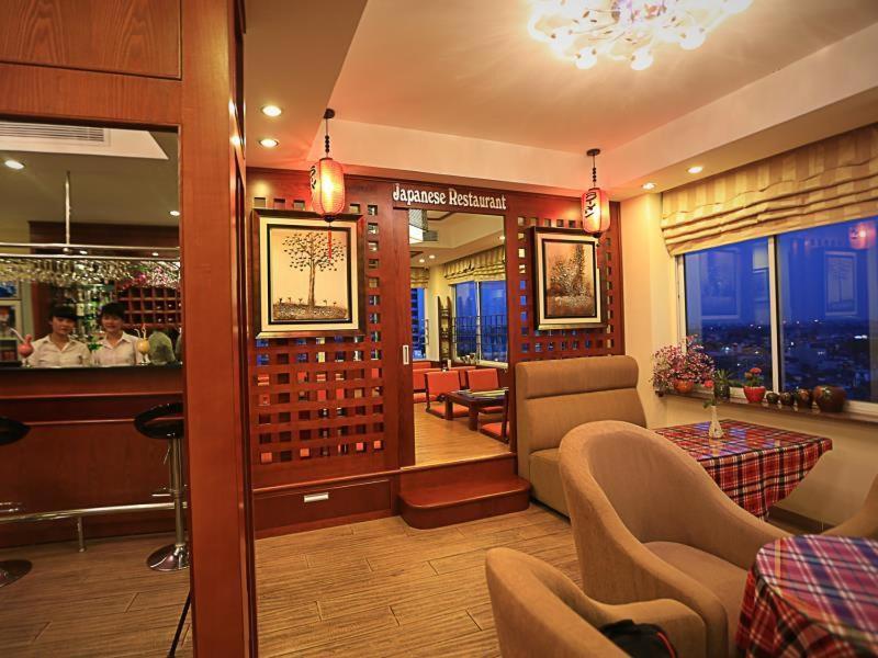 Moon View Hotel - 65 Cua Bac - By Bay Luxury هانوي المظهر الخارجي الصورة