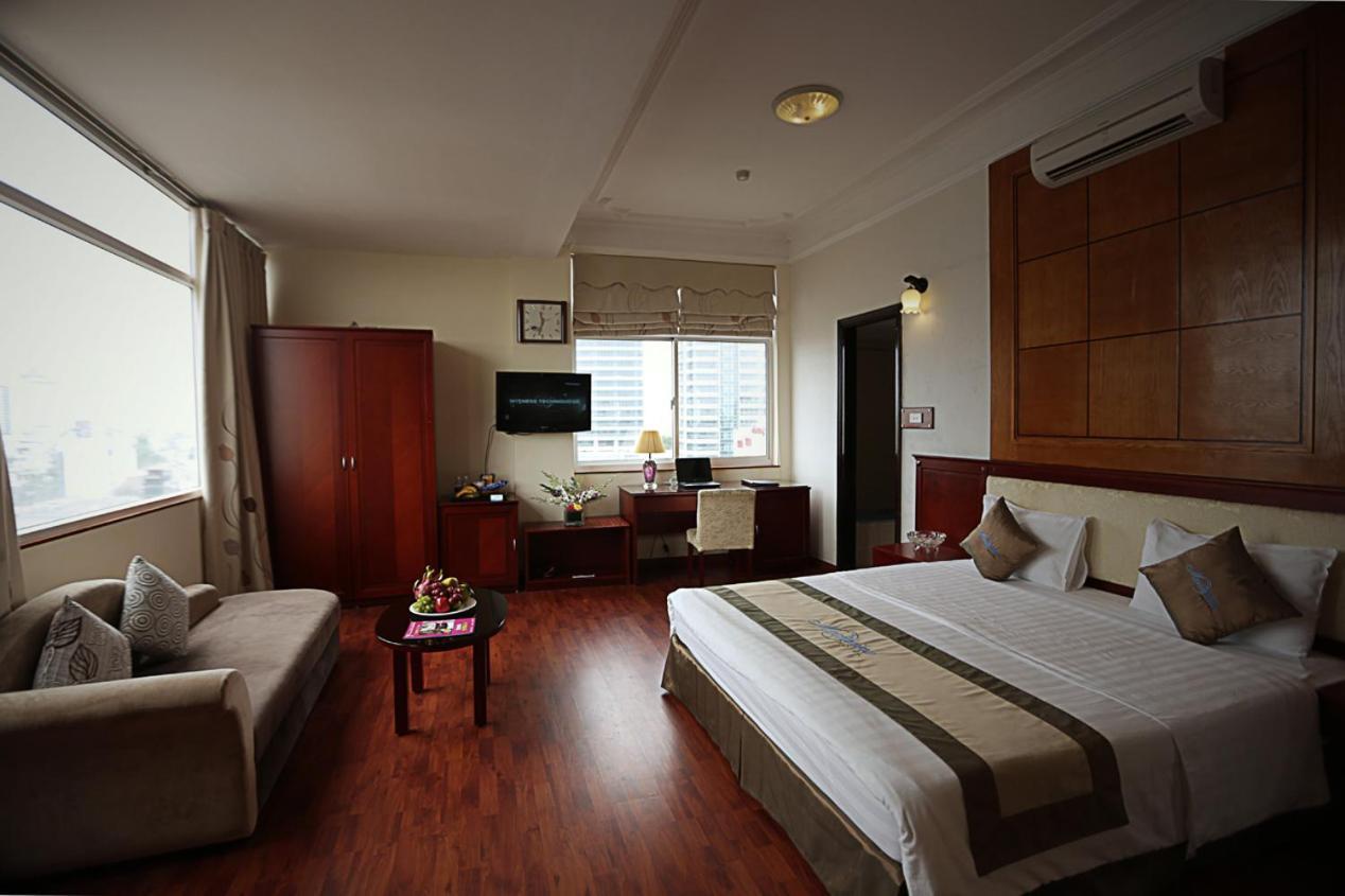 Moon View Hotel - 65 Cua Bac - By Bay Luxury هانوي المظهر الخارجي الصورة