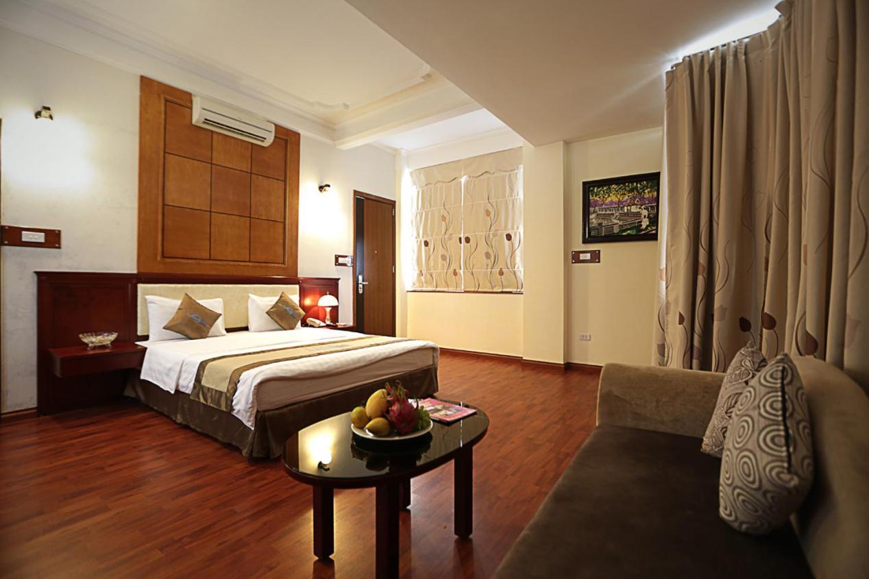 Moon View Hotel - 65 Cua Bac - By Bay Luxury هانوي المظهر الخارجي الصورة